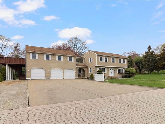 3rd image of 99 Blackstone Ave