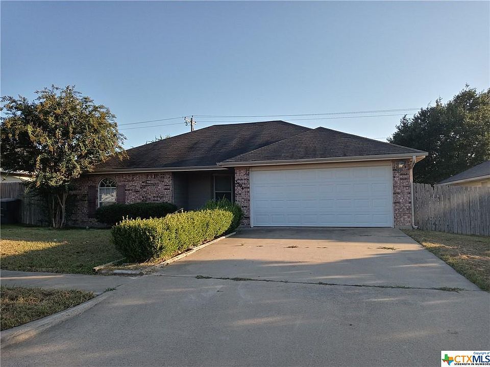 1st image of 3504 Crescent Dr