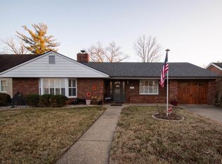 1903 Richview Rd, Mount Vernon, IL 62864