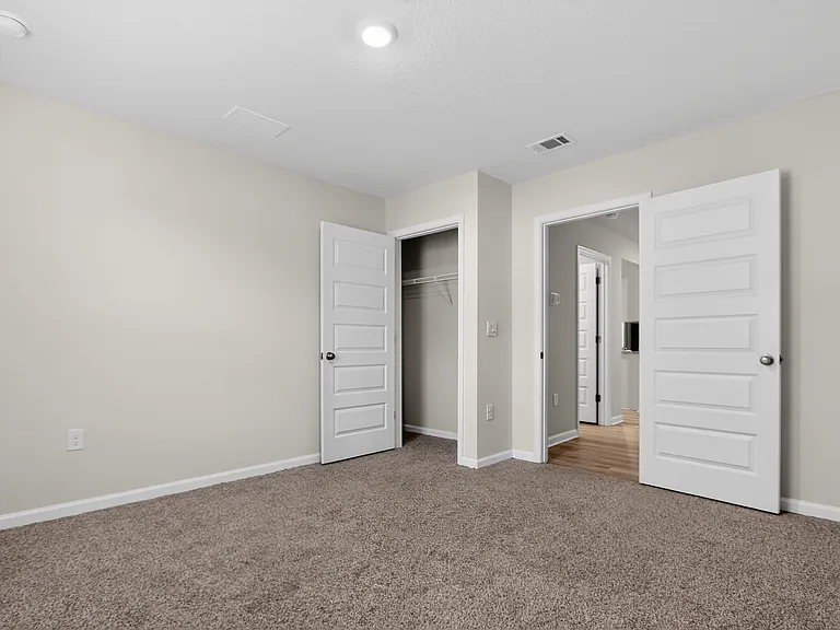 6817 Interlachen Ln — Photo 17