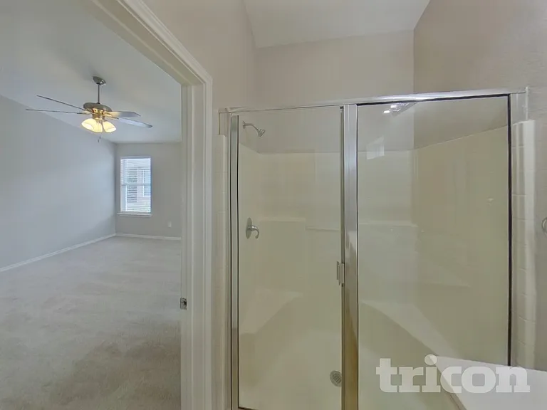 1145 Boxwood Dr — Photo 9
