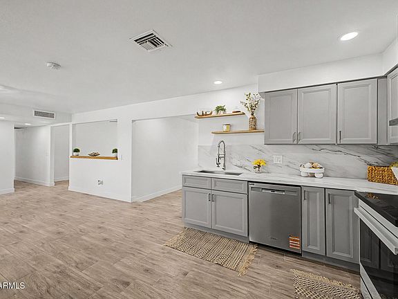 4th image of 5626 W CAROL Avenue
