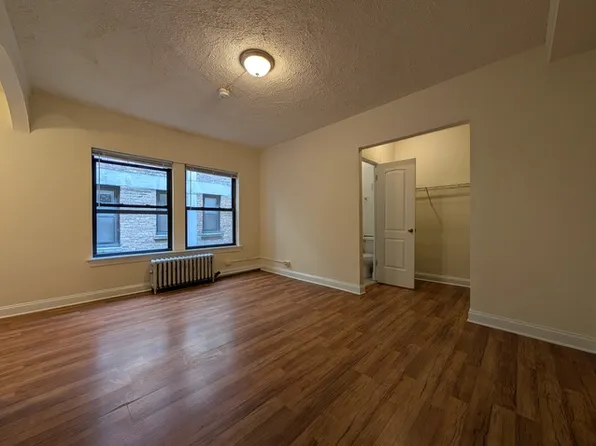 5425 N Kenmore Ave #105, Chicago, IL 60640