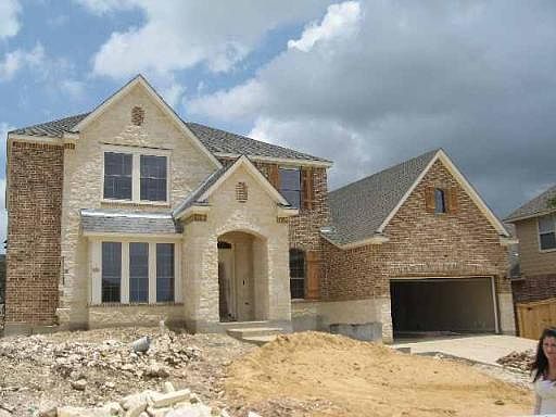 1st image of 823 Artisan Way