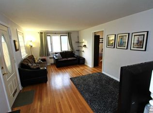 3-37 32nd St, Fair Lawn, NJ 07410
