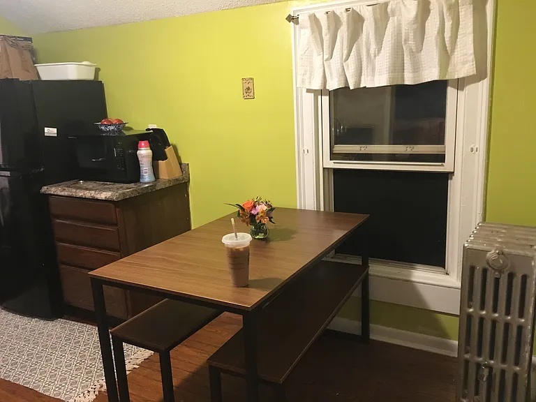 117 Chapin St #2 — Photo 4
