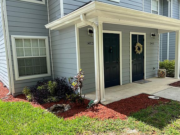 3rd image of 14880 Pleasant Bay Ln APT 2108
