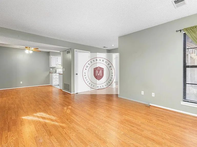 12631 W 110th Ter — Photo 8