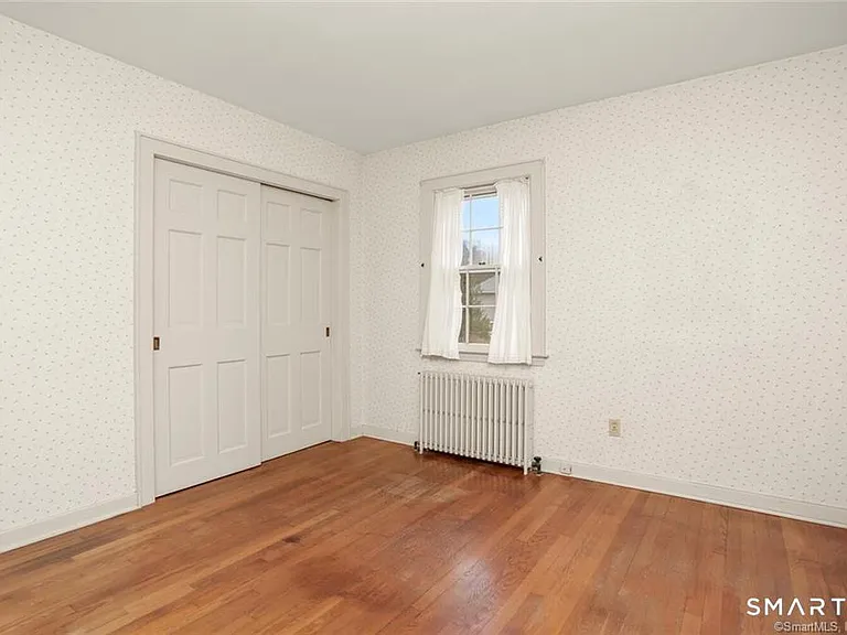 501 Lambert Rd — Photo 12