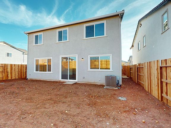 Starblossom 42 Exterior