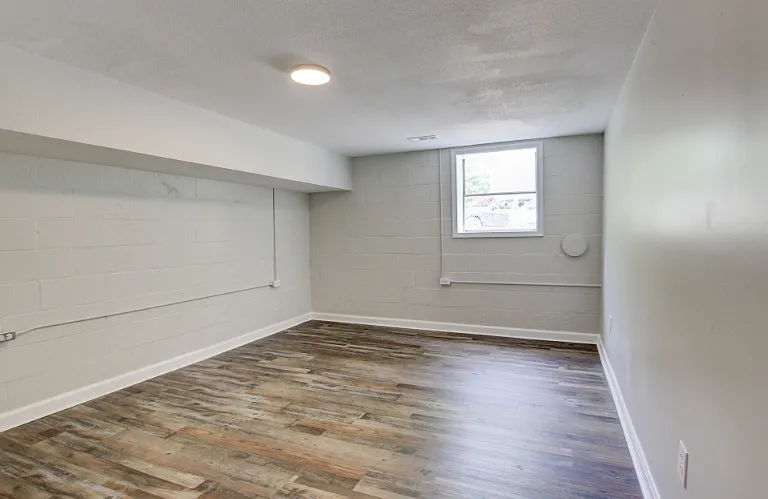 2024 Lintwood Dr — Photo 42