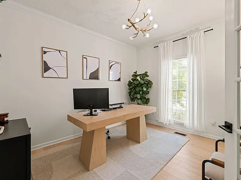 8100 Knebworth Ct — Photo 6