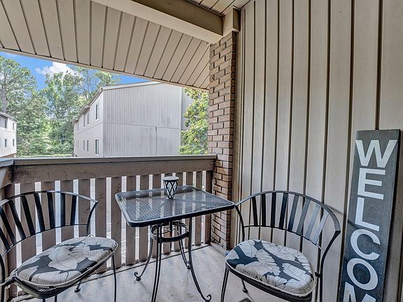 2nd image of 863 Creekside Dr #307