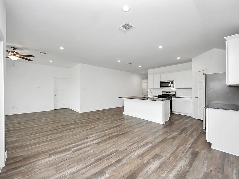 8614 Shumard Oak Dr — Photo 17