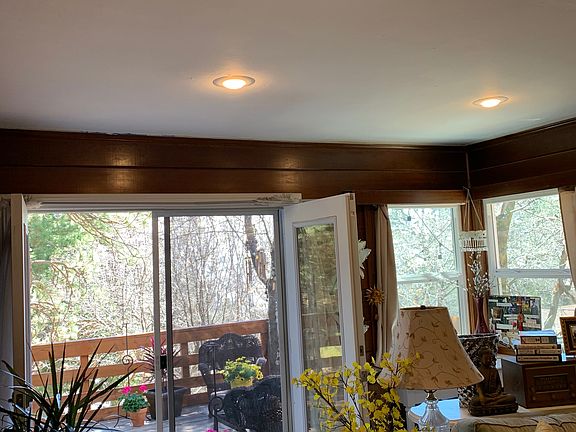 4th image of 31745 Panorama Dr