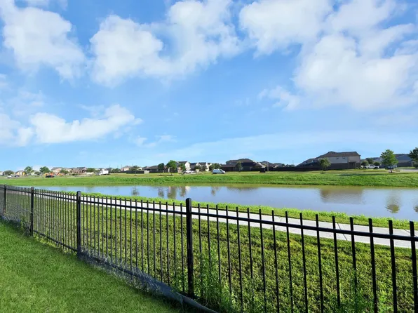 25118 Squire Knoll St, Katy, TX 77493