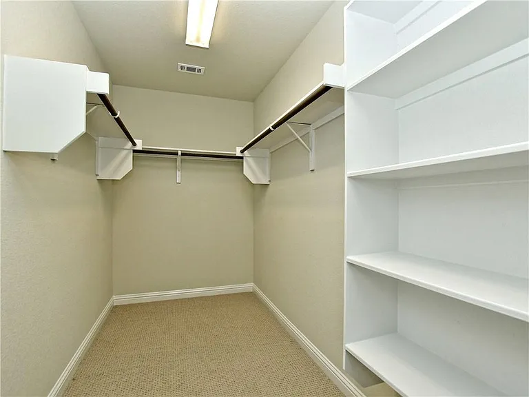 8205 Cottage Rose Dr — Photo 48