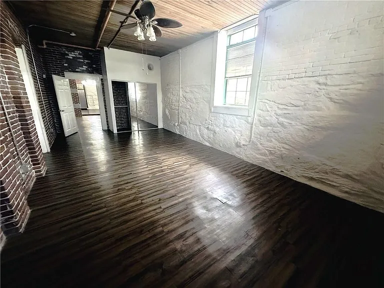 24 Front St #1 — Photo 8