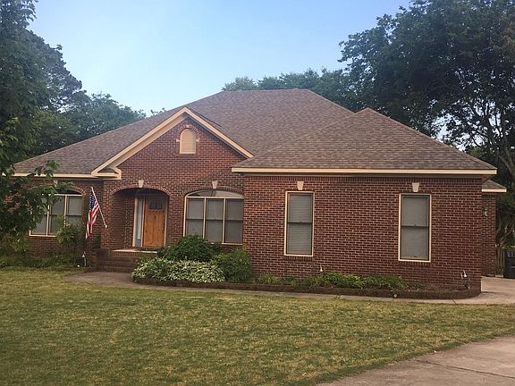 2nd image of 110 Tidwell Dr