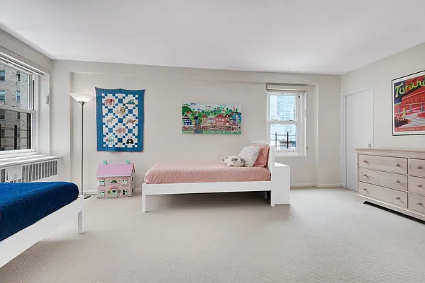 Sold by Compass | media 8