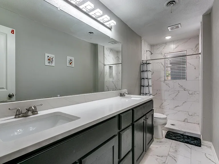 Bathroom B