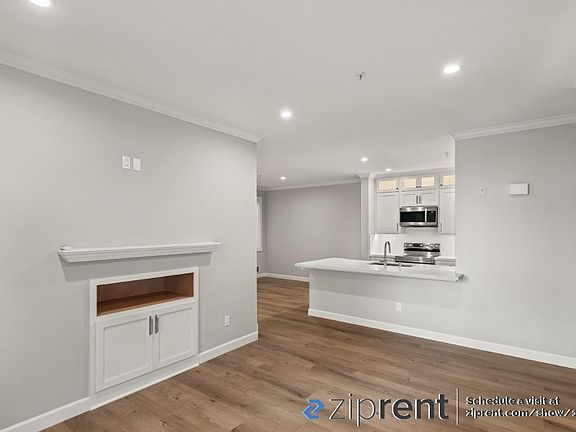 4th image of 250 Santa Fe Ter APT 113