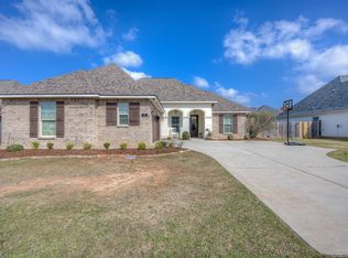 55 High Water Dr, Benton, LA 71006