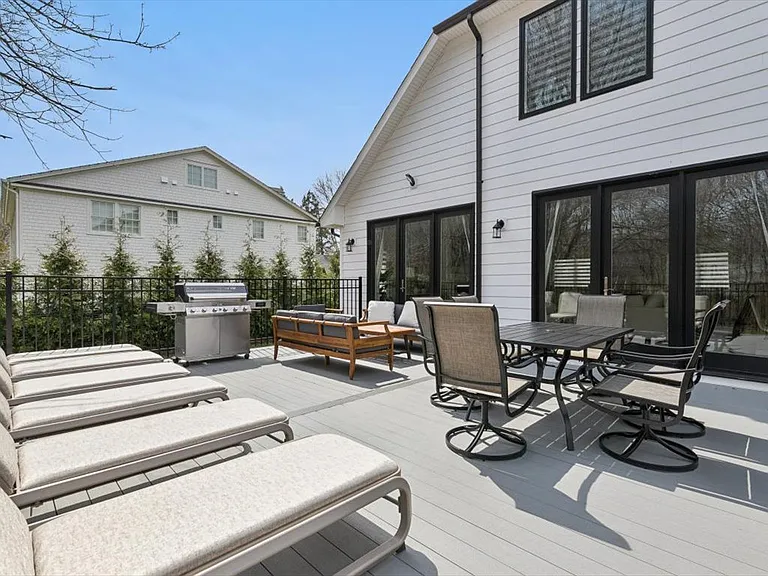 6 Millstone Dr — Photo 22
