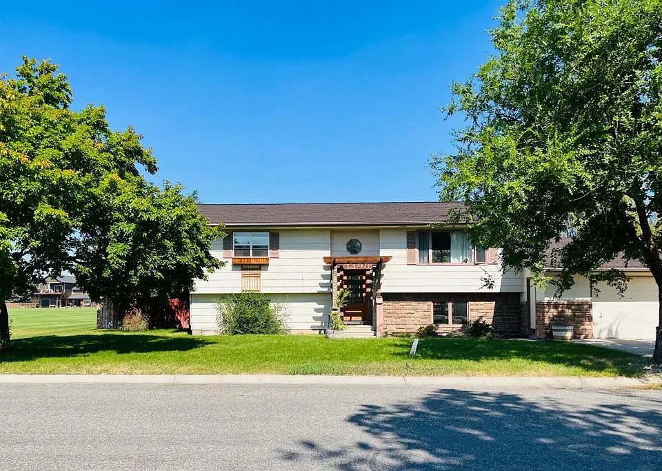 1496 Kodiak Rd