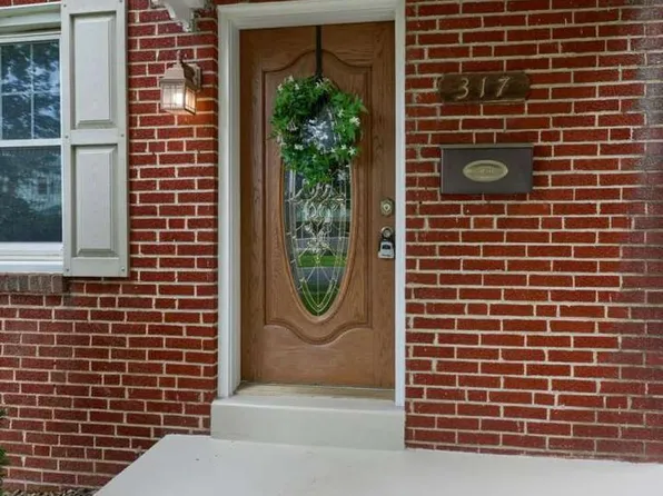 317 Elm Ct, Middletown, PA 17057