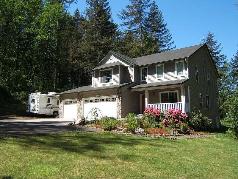 302 NE 367th Ave photo 1