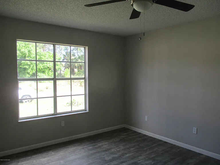 474 Tuloma Ave SW — Photo 14
