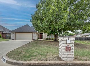 1818 Parkwood Dr, Duncan, OK 73533
