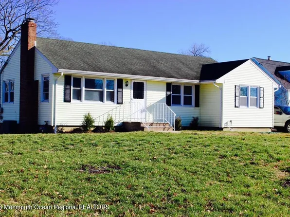 173 Orchard Avenue, Belford, NJ 07718