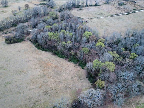 3rd image of 1 Mum Rd