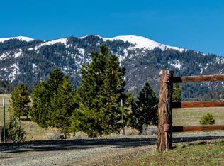 24833 Laycock Creek Rd, Mount Vernon, OR 97865