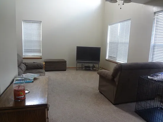 Living room 32
