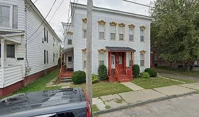 30-32 Storrie St #1-R — Photo 1
