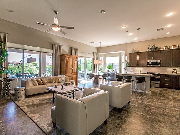 2nd image of 60044 E Arroyo Vista Dr