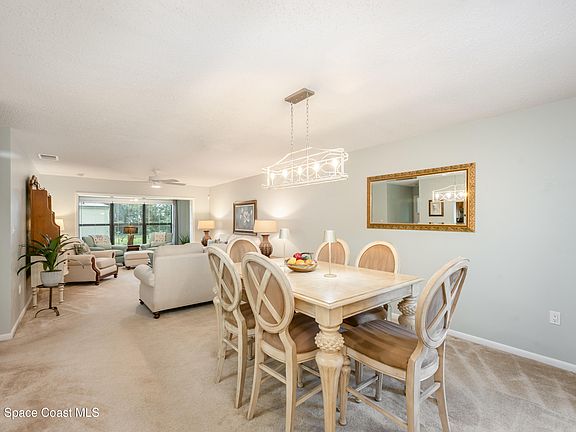 4th image of 245 Country Club Dr