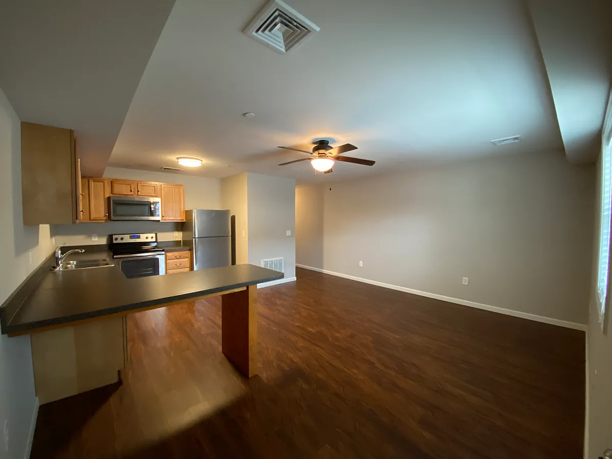 Building Photo - 22 Fairfield St #1