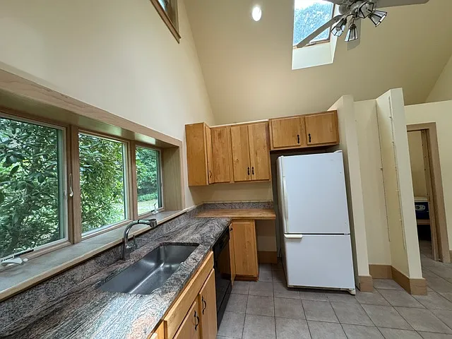 1 Fern Ln — Photo 10