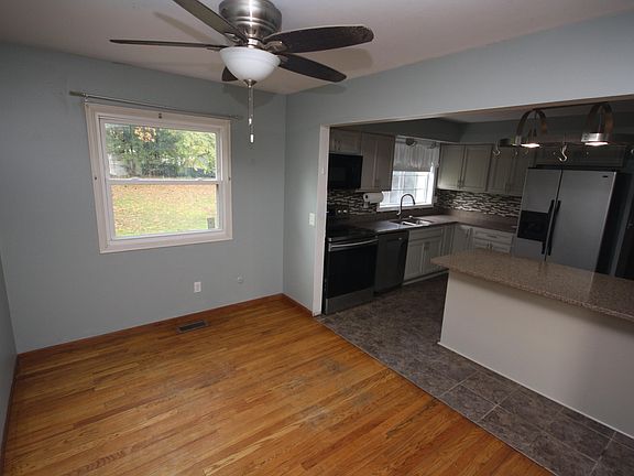 5th image of 453 Morningside Dr
