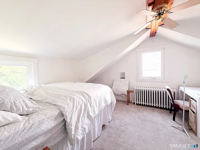 2 Scofield Pl — Photo 28