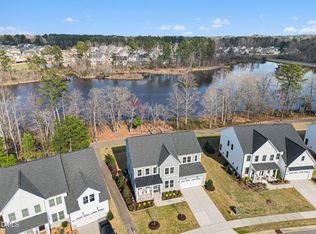 543 Glenville Lake Dr, Fuquay Varina, NC 27526