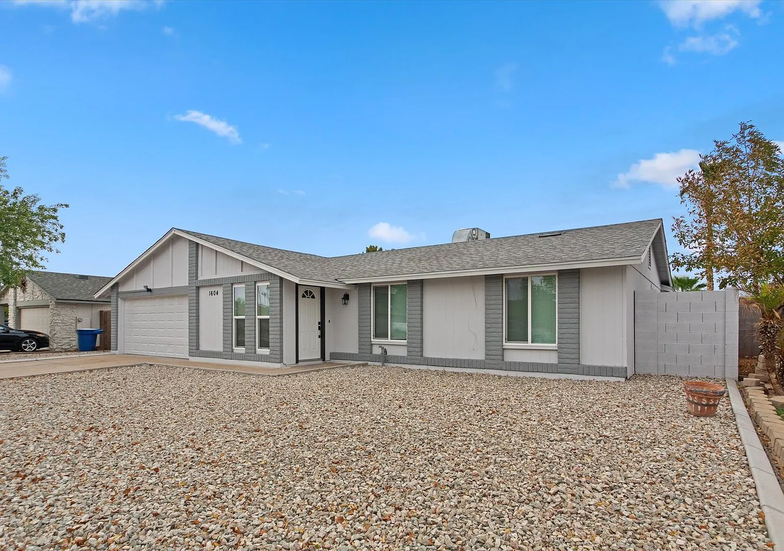 $2,650 Chandler Home For Lease 4 Beds-2 Baths Remodeled Home Large Private Backyard-No HOA! — Photo 2