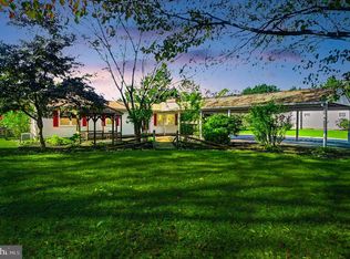 1739 Sams Creek Rd, Westminster, MD 21157