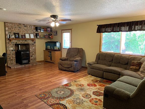 2nd image of 588 NE 27th Ct