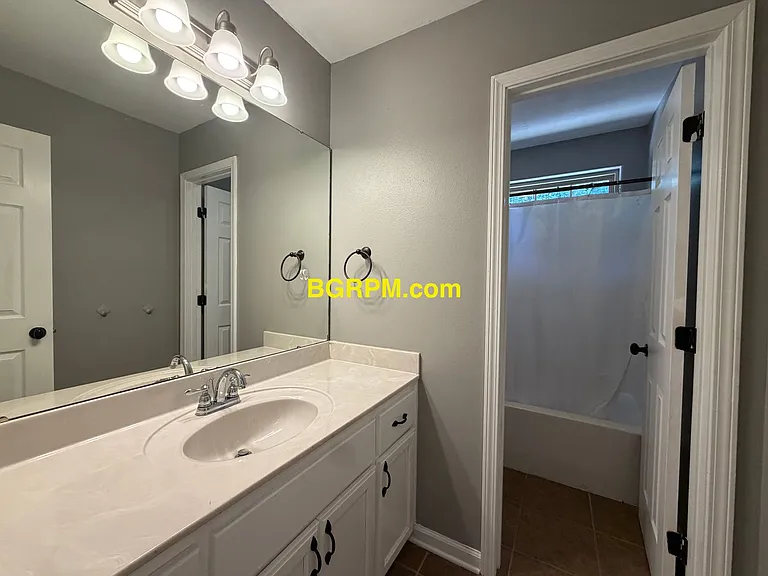 113 Corbin Cir — Photo 11