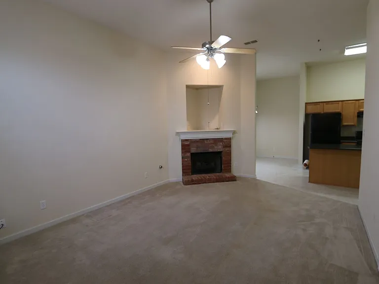 8579 Napoli Dr — Photo 3